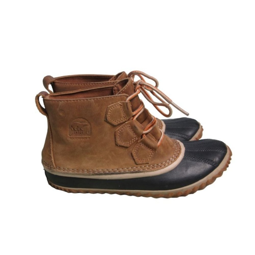 Sorel Out N About Waterproof Winter Boots Size 8.5